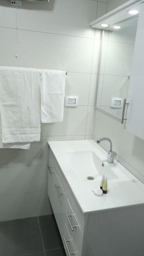 Hermon Suites 迈季代勒舍姆斯 外观 照片