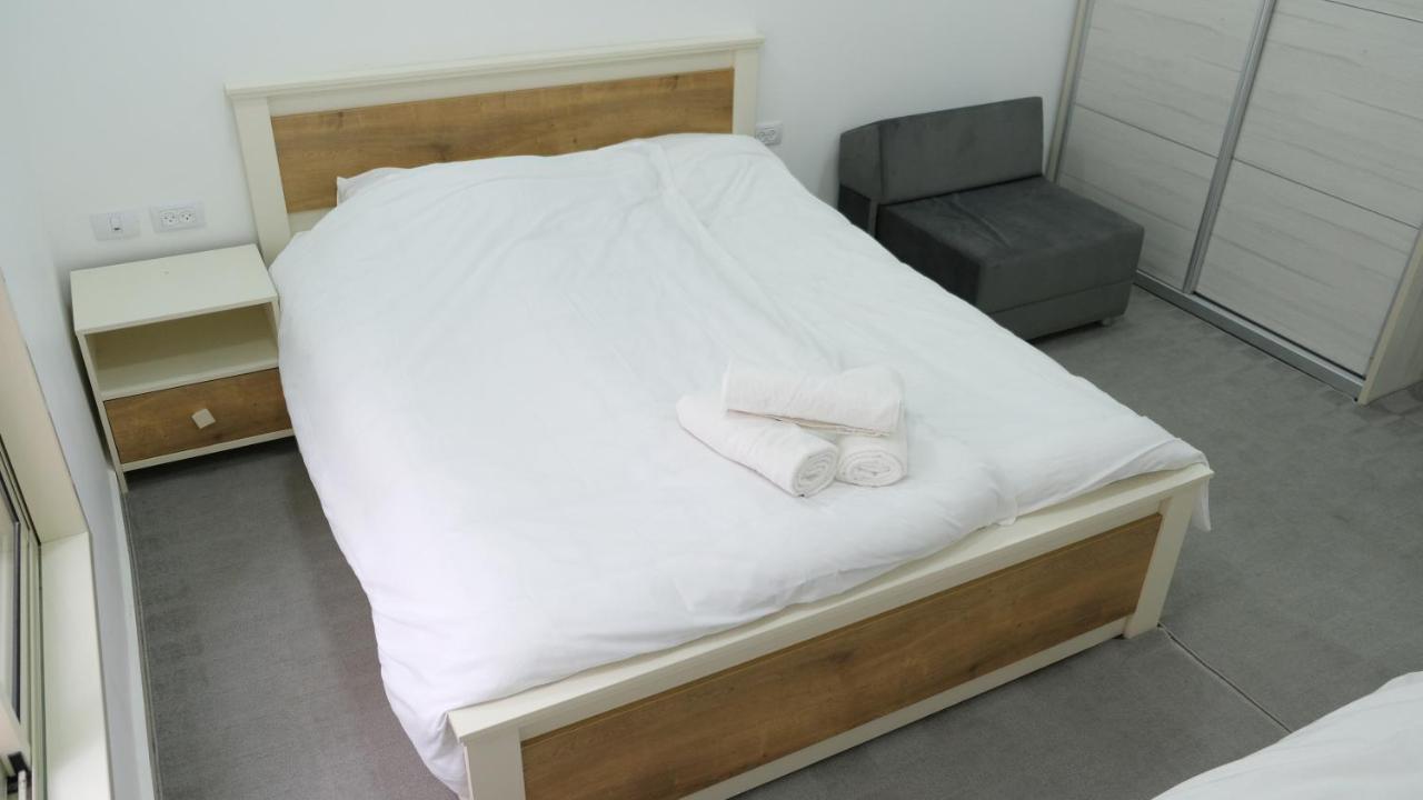 Hermon Suites 迈季代勒舍姆斯 外观 照片
