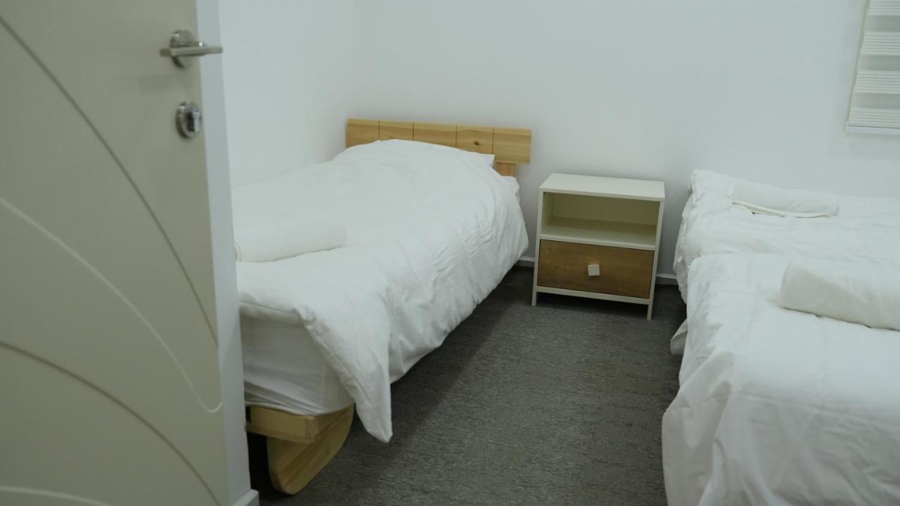 Hermon Suites 迈季代勒舍姆斯 外观 照片